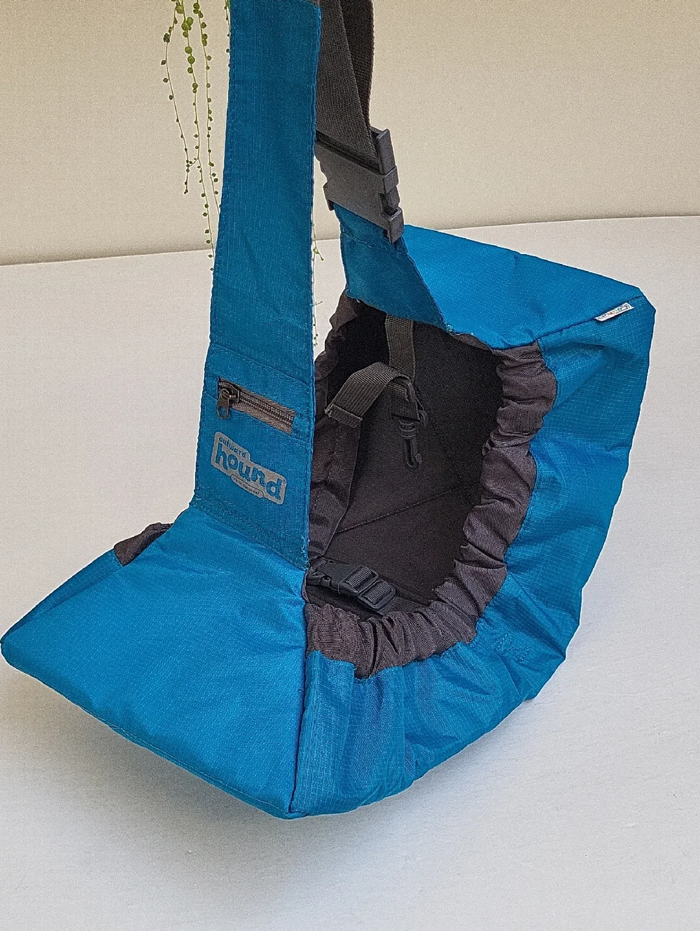 Outward Hound Dog Sling Dog Carrier Teal Pre-Owned